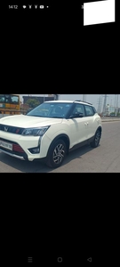 2023 Mahindra XUV300 W8 Opt