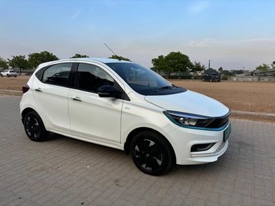 2023 Tata Tiago EV XZ Plus LR