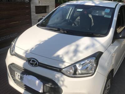 Used 2016 Hyundai Xcent [2014-2017] Base ABS 1.1 CRDi [2015-02016] for sale at Rs. 3,60,000 in Chandigarh