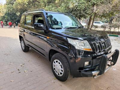 Used 2017 Mahindra TUV300 [2015-2019] T6 Plus for sale at Rs. 5,80,000 in Delhi