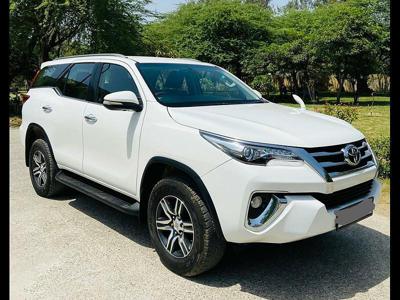 Used 2018 Toyota Fortuner [2016-2021] 2.8 4x2 AT [2016-2020] for sale at Rs. 28,15,000 in Delhi