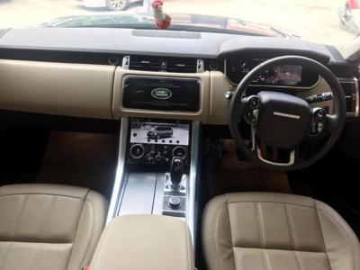 Land Rover Range Rover Sport 3.0 Petrol SE