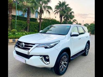 Used 2020 Toyota Fortuner [2016-2021] 2.8 4x4 AT [2016-2020] for sale at Rs. 37,95,000 in Delhi