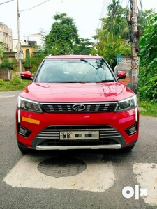 Mahindra XUV300 W8, 2019, Petrol