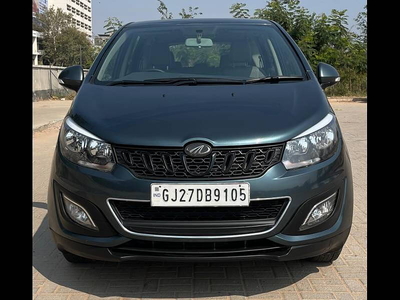 Mahindra Marazzo M2 8 STR