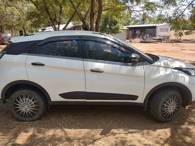 Tata Nexon XE [2020-2023]