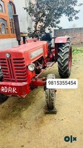 Mahindra 275 engine Gear good condition new tyre