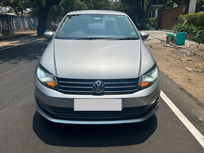Volkswagen Vento Comfortline Petrol AT [2015-2016]