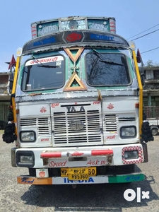 Tata truck 3118
