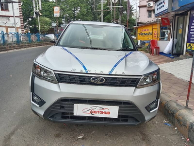 Mahindra XUV300 1.2 W4 [2019-2019]