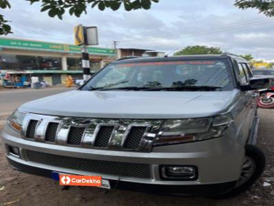 2018 Mahindra TUV 300 mHAWK100 T8 Dual Tone