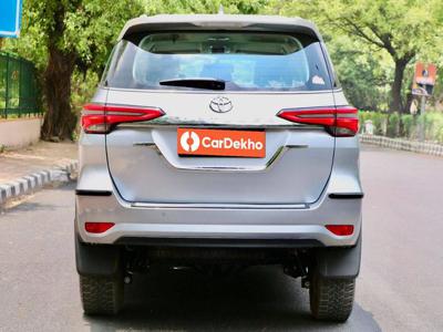 2021 Toyota Fortuner 4X2 AT