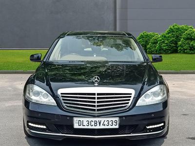 Used 2011 Mercedes-Benz S-Class [2014-2018] S 500 for sale at Rs. 11,90,000 in Delhi