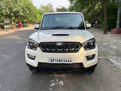 Used 2016 Mahindra Scorpio [2014-2017] S8 for sale at Rs. 8,75,000 in Delhi