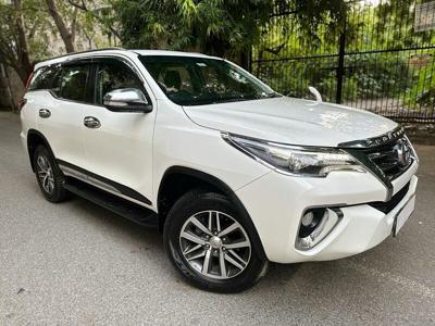 Used 2017 Toyota Fortuner [2016-2021] 2.8 4x4 MT [2016-2020] for sale at Rs. 26,50,000 in Delhi