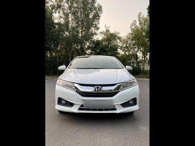 Used 2017 Honda City 4th Generation V Petrol [2017-2019] for sale at Rs. 7,45,000 in Delhi