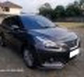 2017 Suzuki Baleno Hatchback A/T Abu-abu -