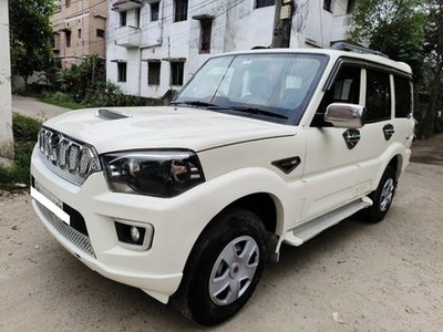 2019 Mahindra Scorpio S3 9 Seater BSIV