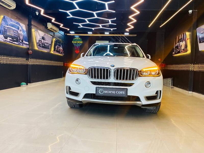 BMW X5 xDrive30d Pure Experience (5 Seater)