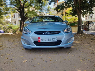 Hyundai Verna Fluidic 1.6 CRDi SX