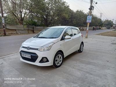 Used 2014 Hyundai Grand i10 [2013-2017] Magna 1.1 CRDi [2016-2017] for sale at Rs. 3,10,000 in Lucknow