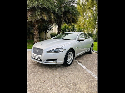 Used 2013 Jaguar XF [2013-2016] 2.2 Diesel Luxury for sale at Rs. 12,49,000 in Chandigarh