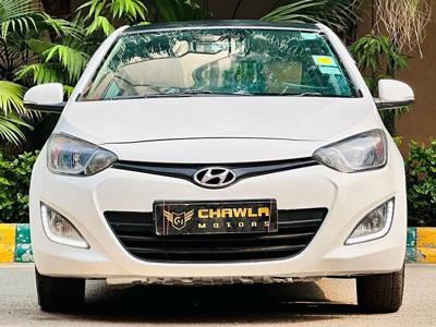 Used 2014 Hyundai i20 [2010-2012] Sportz 1.4 CRDI for sale at Rs. 3,45,000 in Delhi