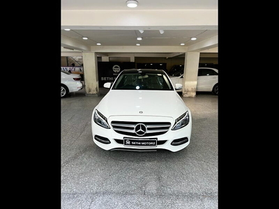 Used 2015 Mercedes-Benz C-Class [2014-2018] C 220 CDI Avantgarde for sale at Rs. 19,95,000 in Delhi