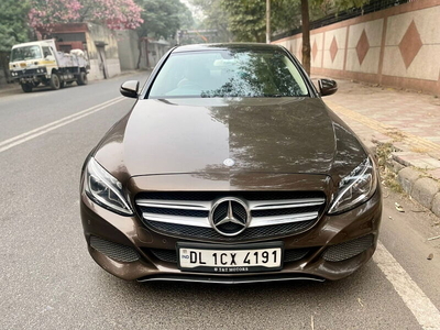 Used 2017 Mercedes-Benz C-Class [2014-2018] C 220 CDI Avantgarde for sale at Rs. 20,50,000 in Delhi