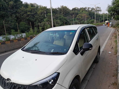 Used 2018 Mahindra Marazzo [2018-2020] M2 8 STR for sale at Rs. 9,10,000 in Hyderab
