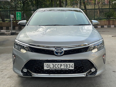 Used 2018 Toyota Camry [2015-2019] Hybrid [2015-2017] for sale at Rs. 28,50,000 in Delhi