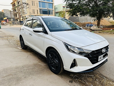 Used 2021 Hyundai i20 [2020-2023] Sportz 1.2 IVT [2020-2023] for sale at Rs. 7,35,000 in Mohali
