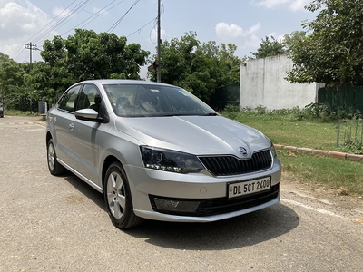 Used 2021 Skoda Rapid TSI Ambition AT for sale at Rs. 8,75,000 in Delhi