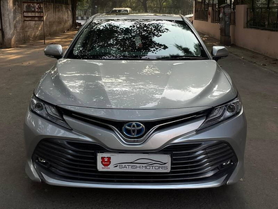 Used 2020 Toyota Camry Hybrid for sale at Rs. 39,00,000 in Delhi