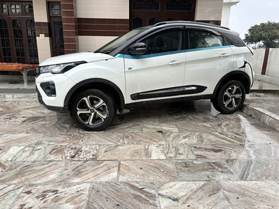 Tata Nexon EV Prime XZ Plus