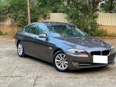 2013 BMW 5 Series 520d Luxury Line