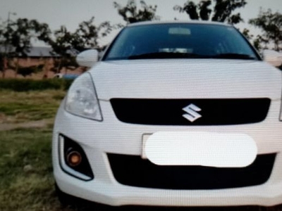 Used Maruti Suzuki Swift 2015 70187 kms in Ahmedabad