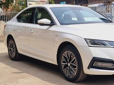 2022 Skoda Octavia Laurin and Klement