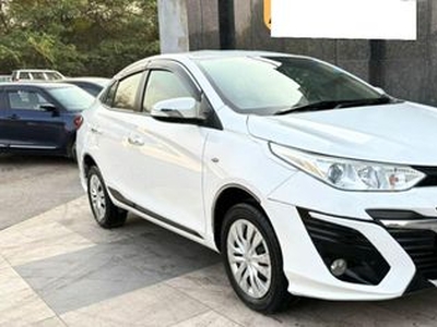 2021 Toyota Yaris J CVT