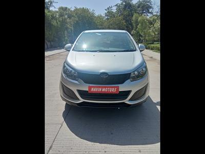 Mahindra Marazzo M2 8 STR