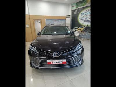 Used 2019 Toyota Camry [2015-2019] Hybrid [2015-2017] for sale at Rs. 33,00,000 in Chennai