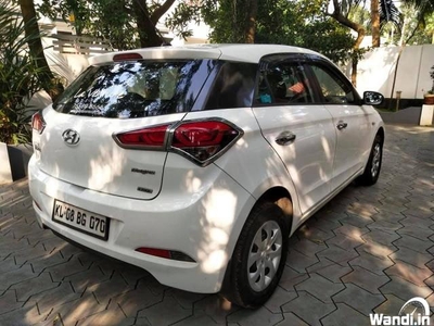 PRE owned i20 in Kunnathunad