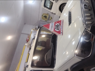 2015 Mahindra Scorpio S2 2WD