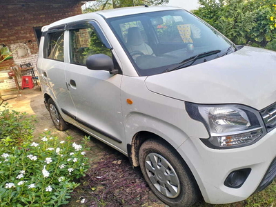 Maruti Suzuki Wagon R LXi (O) 1.0 CNG