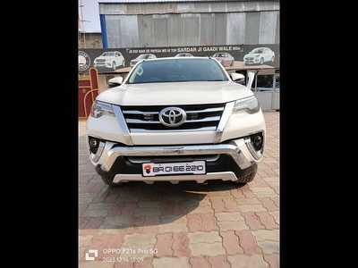 Toyota Fortuner 2.8 4x2 MT [2016-2020]