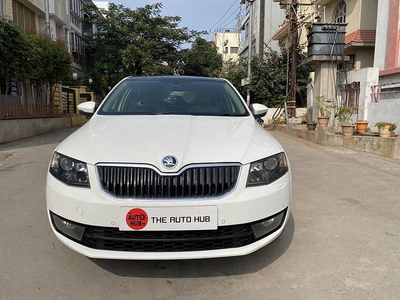 Used 2016 Skoda Octavia [2017-2021] 2.0 TDI CR Style Plus AT [2017] for sale at Rs. 11,95,000 in Hyderab