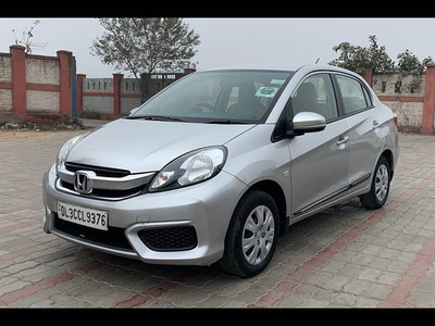 Used 2017 Honda Amaze [2016-2018] 1.2 S AT i-VTEC Opt for sale at Rs. 4,75,000 in Delhi