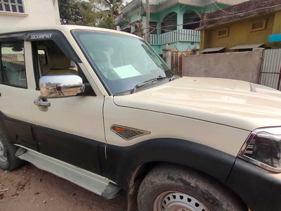 Used 2017 Mahindra Scorpio [2014-2017] S4 for sale at Rs. 8,25,000 in Sahars