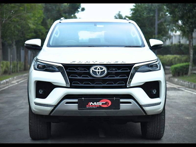 Used 2022 Toyota Fortuner 4X2 MT 2.8 Diesel for sale at Rs. 31,49,999 in Kolkat