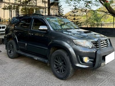 2015 Toyota Fortuner 4x2 Manual
